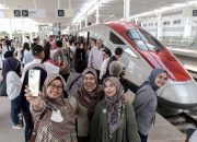 Kereta Cepat Whoosh Volume Penumpang Tertinggi Mencapai 21 ribu
