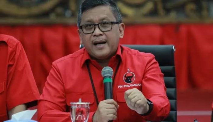 Sekjen PDIP Hasto Kristiyanto soal Nasib Gibran & Bobby di PDIP