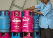 Harga LPG Nonsubsidi Tabung 5,5 kg Turun Rp6.000 dan 12 kg Turun Rp12.000 per Tabungnya