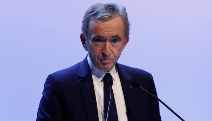 Pemilik Louis Vuitton, Bernard Arnault, Raih Gelar Orang Terkaya Dunia, Menggantikan Elon Musk