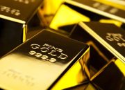 Harga Emas Terkini, Merosot di Bawah Pengaruh Kebijakan The Fed AS