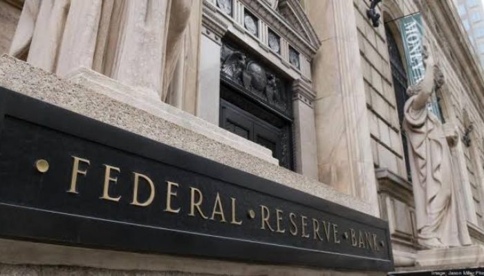 Bank Sentral AS Tetap Konservatif, Powell Menegaskan Tidak Ada Jaminan Penurunan Suku Bunga