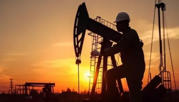 Kekhawatiran Resesi AS Reda, Harga Minyak Mentah Naik