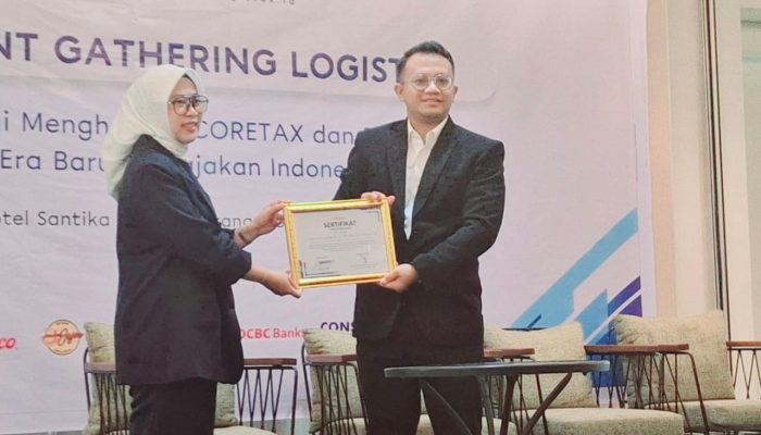 Adv. Dr. Nanda Dwi Rizkia Berikan Keynote Speech dalam Client Gathering Logistax